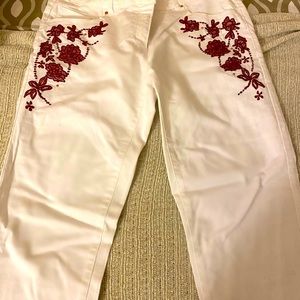 H&M new white jeans with floral detail